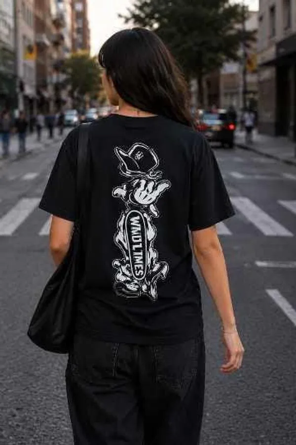 Black_Regular_Fit_Graphic_T-Shirt_for_unisex