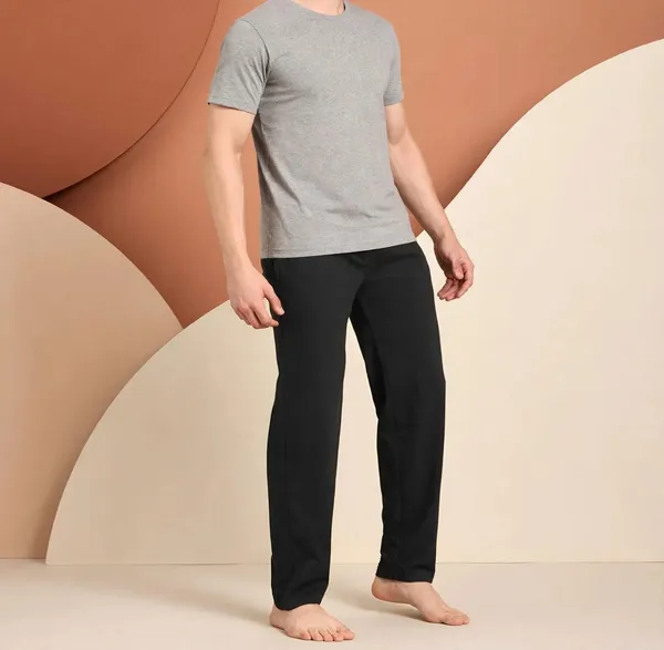 Black_Slim_Fit_Track_Pants_for_Men