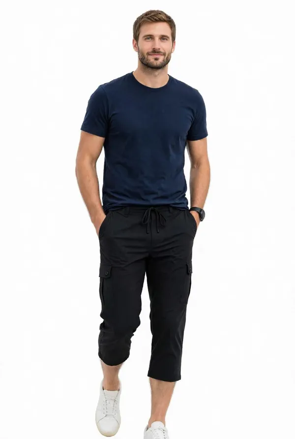 Black_Casual_Cropped_Cargo_Pants_for_Men