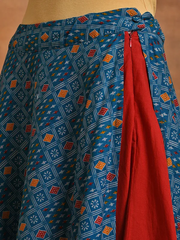 Blue_Patola_Print_Layered_Lehenga_Choli_With_Dupatta