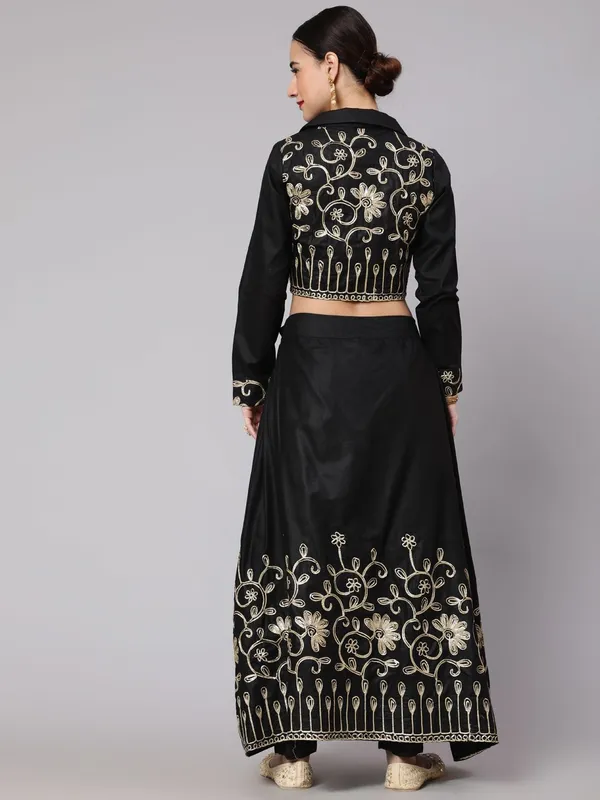 Black_Cotton_Embroidered_Lehenga_Choli_Set_For_Women