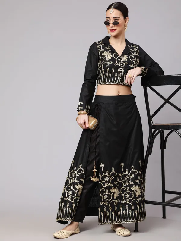 Black_Cotton_Embroidered_Lehenga_Choli_Set_For_Women