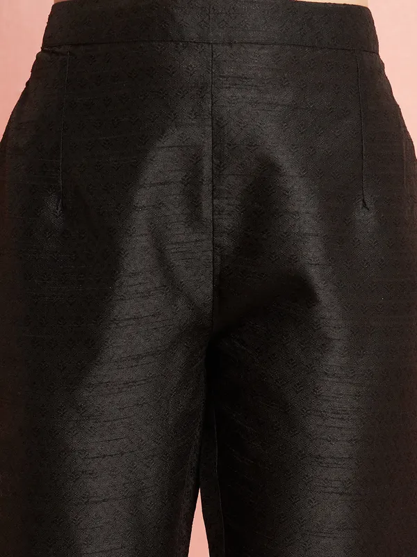 Black_Silk_Embroidered_Kurta_Pant_With_Dupatta_For_Women