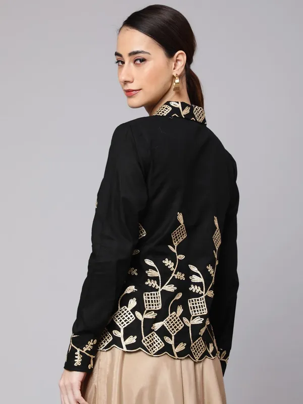 Black_Cotton_Embroidered_Shirt_For_Women