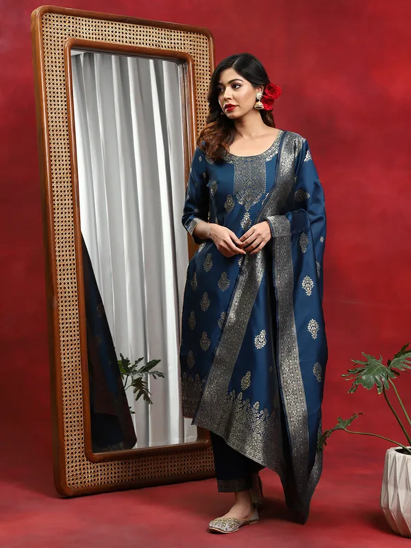 Blue_Taffeta_Woven_Designed_Kurta_Pant_With_Dupatta_For_Women