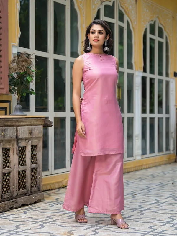 Blush_Pink_Sleevessless_Kurta_Sharara_With_Organza_Sequinned Dupatta_For_Women