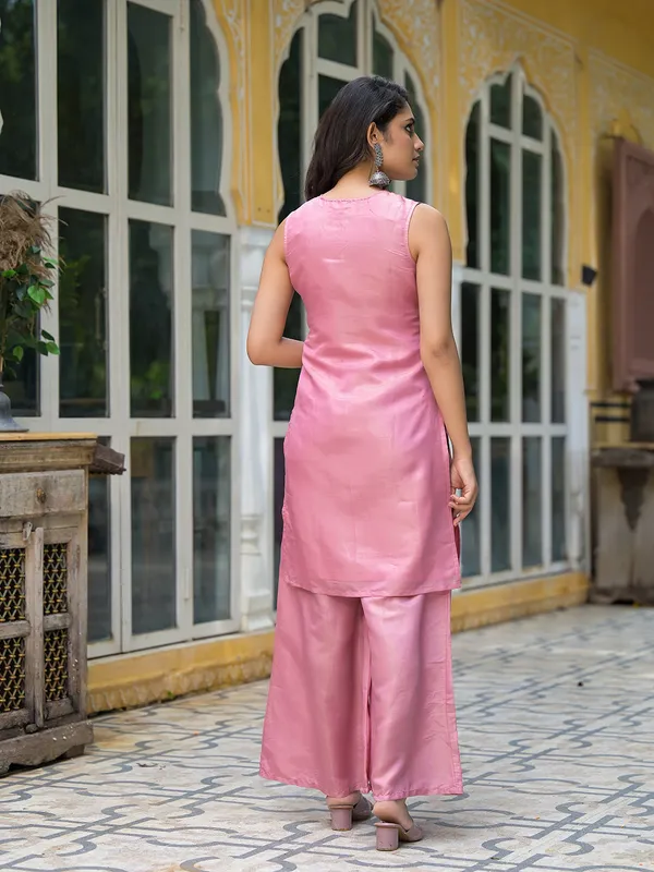 Blush_Pink_Sleevessless_Kurta_Sharara_With_Organza_Sequinned Dupatta_For_Women