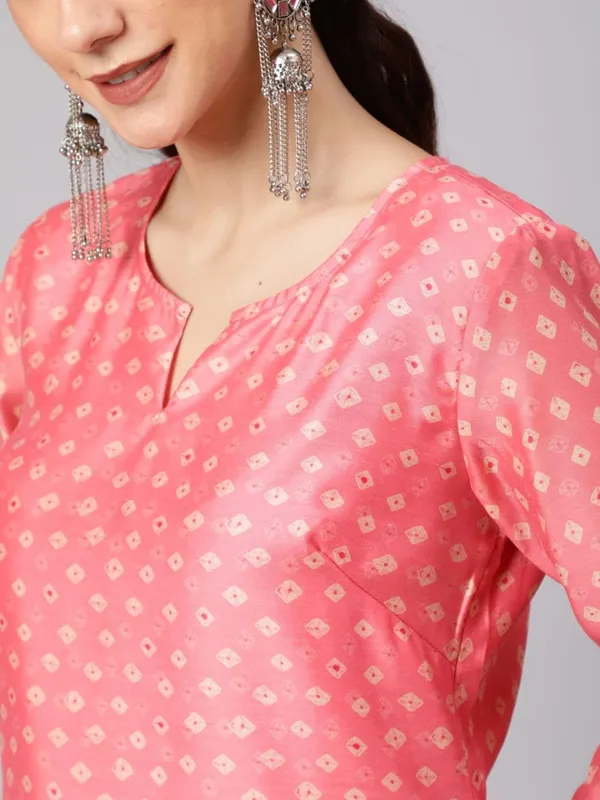 Peach_Cotton_Elegant_Pink_Bandhani_Print_Straight_Kurta_For_Women