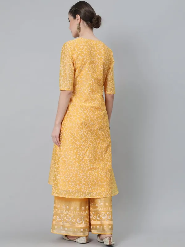 Yellow_Cotton_Kurta_Set_For_Women