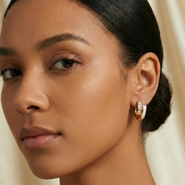 Gilded_Pearl_Arc_Earring_For_Women