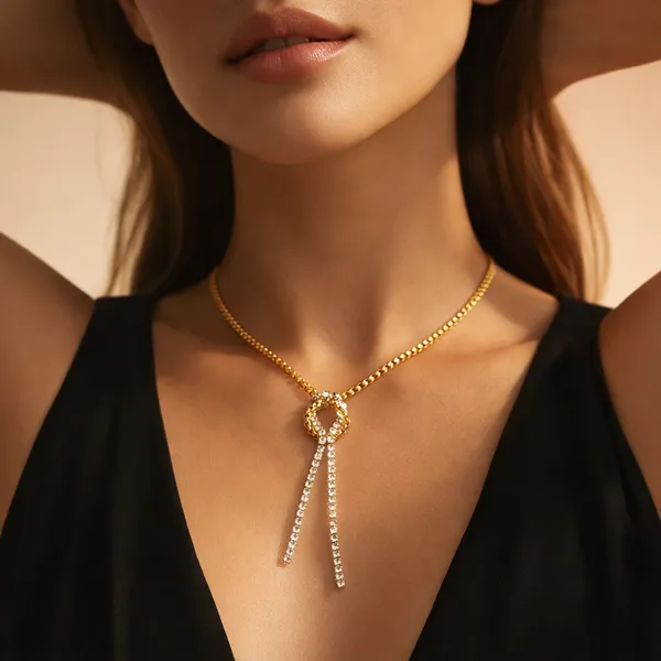 Golden_Eclipse_Lariat_Diamond_Adjustable_Necklace_For_Women