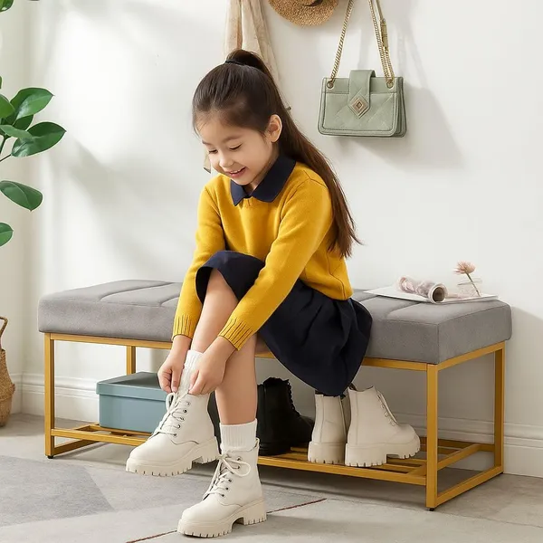 Grey_Wood_Bench_For_Home_Decor