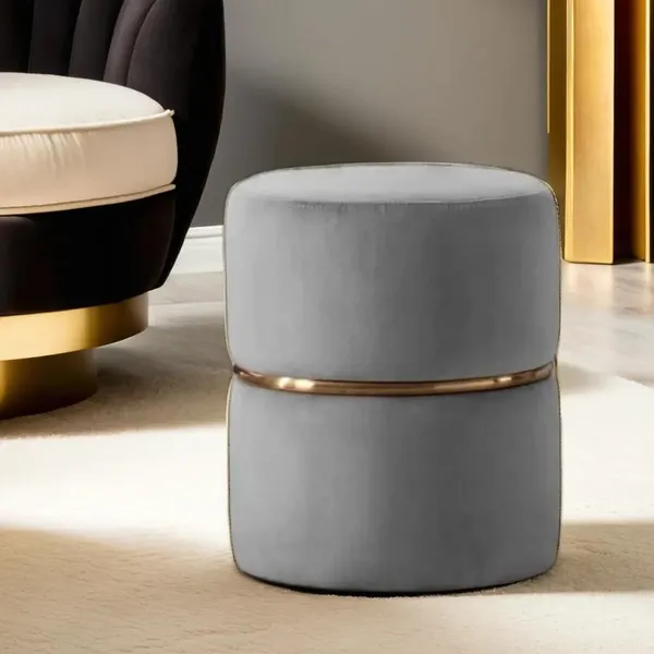 Grey_Wood_Ottoman_For_Home_Decor