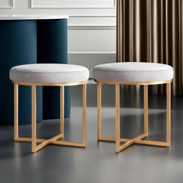 Grey_Metal_Ottoman_For_Home_Decor