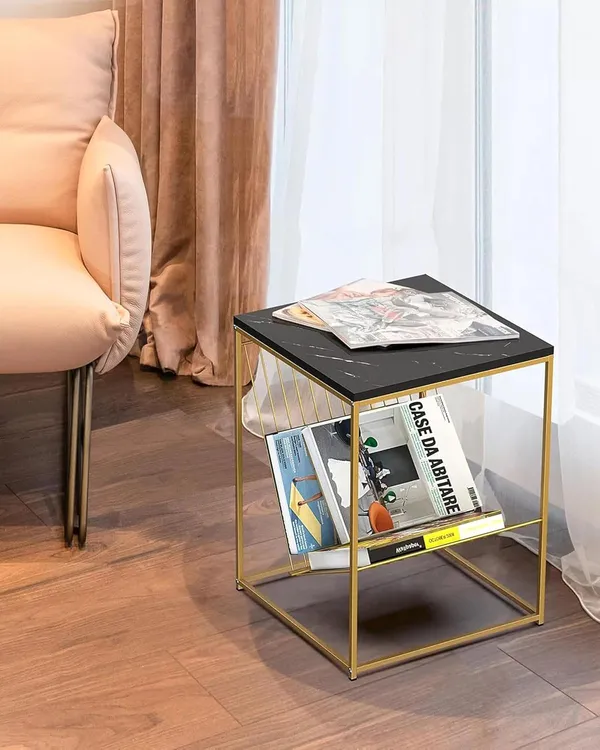 Golden_Black_Metal_Bar_Stool_For_Home_Decor