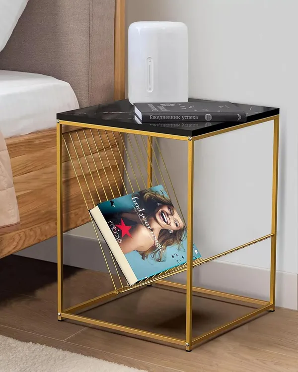 Golden_Black_Metal_Bar_Stool_For_Home_Decor
