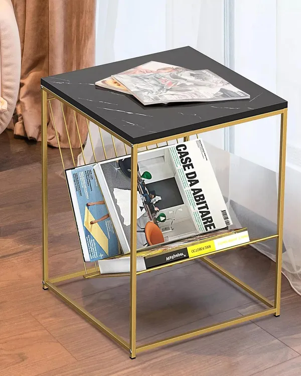 Golden_Black_Metal_Bar_Stool_For_Home_Decor
