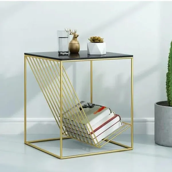 Golden_Black_Metal_Bar_Stool_For_Home_Decor