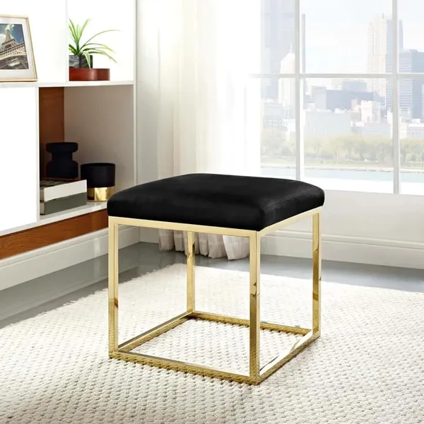 Black_Metal_Ottoman_For_Home_Decor