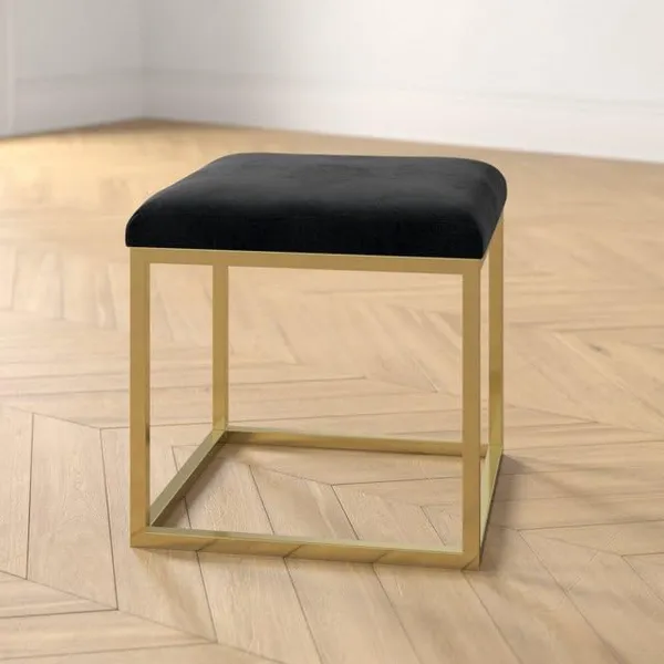 Black_Metal_Ottoman_For_Home_Decor