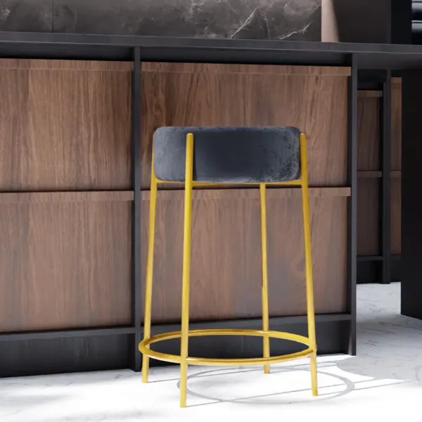 Black_Metal_Bar_Stool_For_Home_Decor