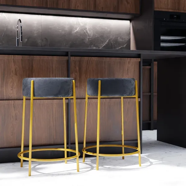 Black_Metal_Bar_Stool_For_Home_Decor