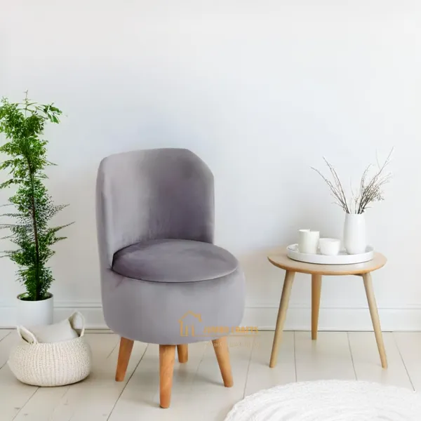 Grey_Wood_Ottoman_For_Home_Decor