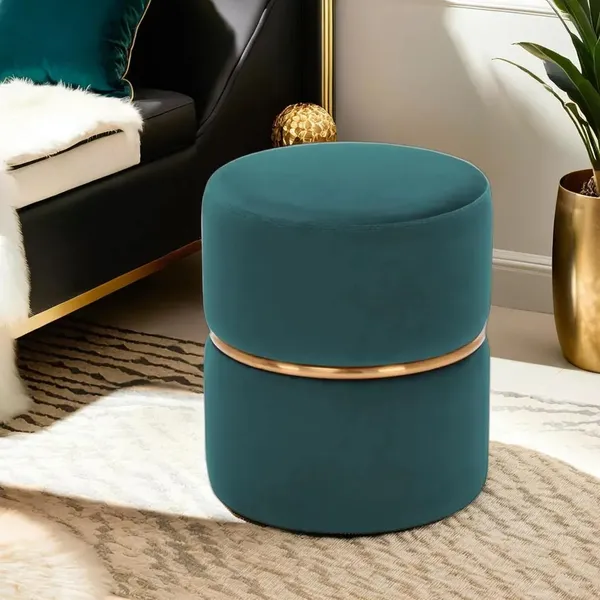 Green_Wood_Ottoman_For_Home_Decor