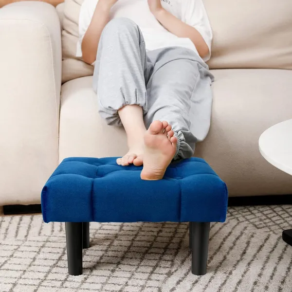 Blue_Wood_Ottoman_For_Home_Decor
