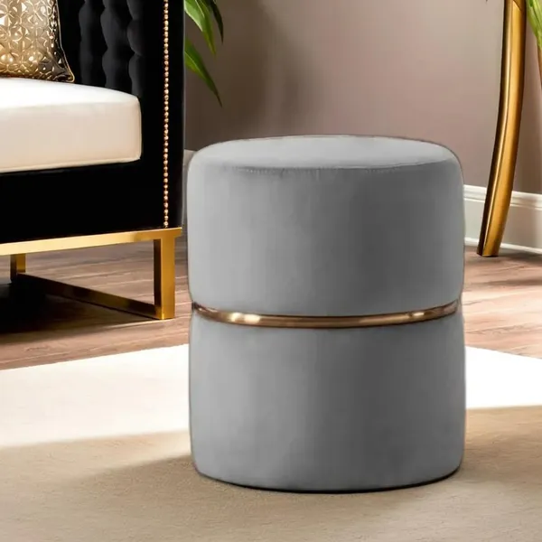 Grey_Wood_Ottoman_For_Home_Decor