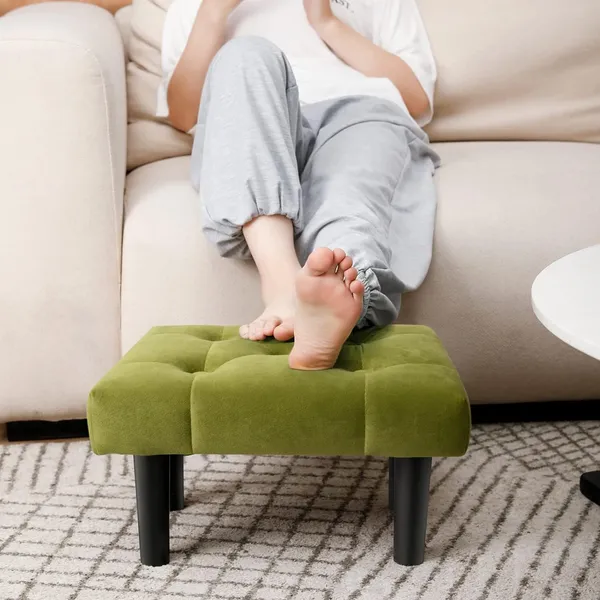 Green_Wood_Ottoman_For_Home_Decor