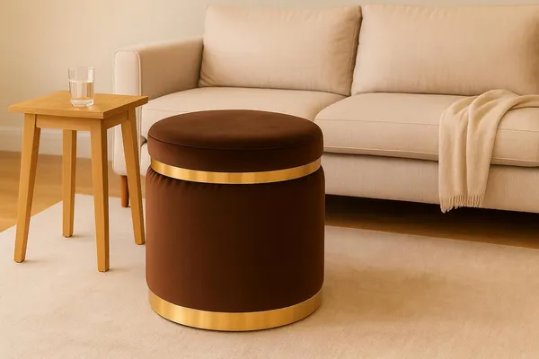 Brown_Wood_Ottoman_For_Home_Decor