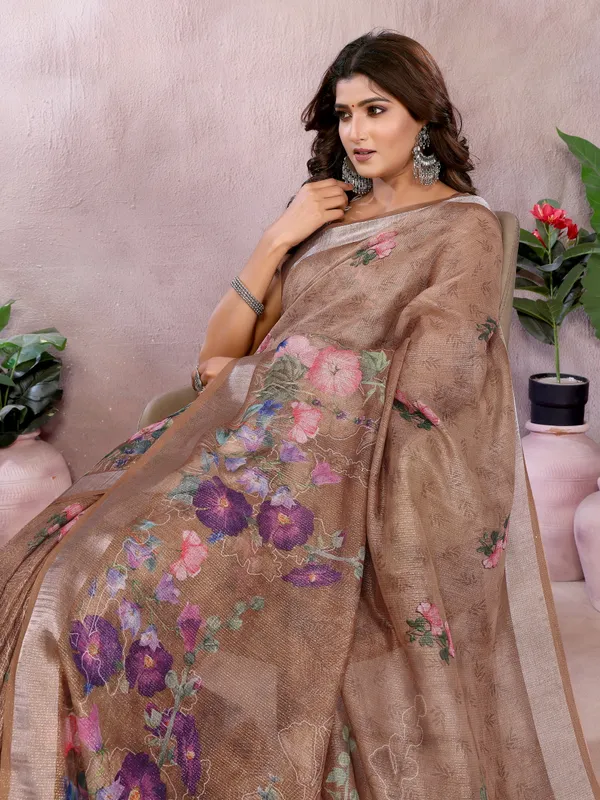 Light_Brown_Linen_Shimmer_Premium_&_Elegant_Saree_With_Unstiched_Blouse_For_Women