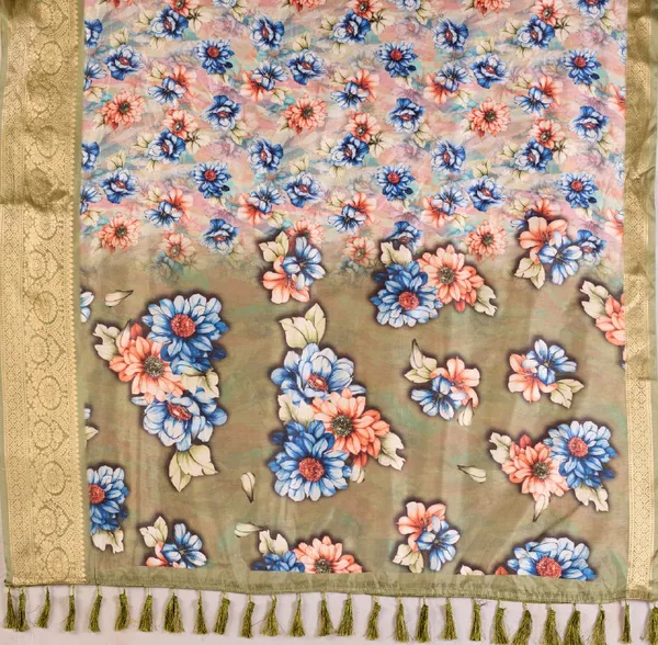 Multicolor_Lichi_Silk_Premium_&_Elegant_Saree_With_Unstiched_Blouse_For_Women
