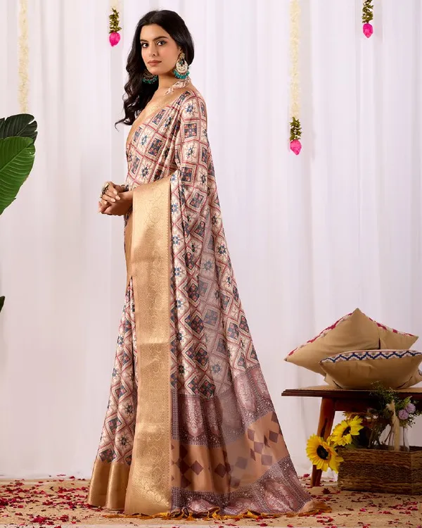 Multicolor_Lichi_Silk_Premium_&_Elegant_Saree_With_Unstiched_Blouse_For_Women