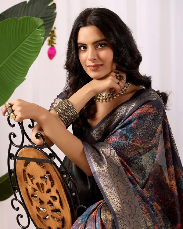 Multicolor_Lichi_Silk_Premium_&_Elegant_Saree_With_Unstiched_Blouse_For_Women