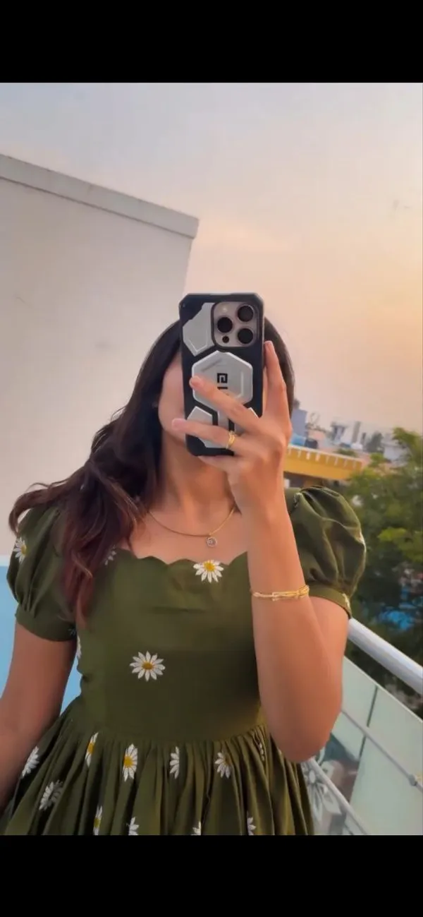 Green_Sunflower_Maxi_Dress_For_Women
