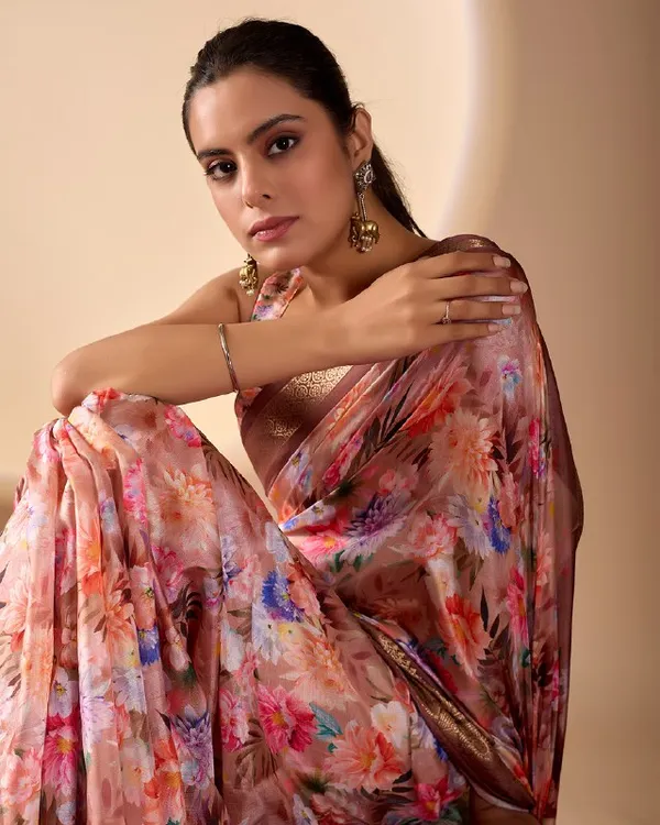Multicolor_Lichi_Silk_Premium_&_Elegant_Saree_With_Unstiched_Blouse_For_Women