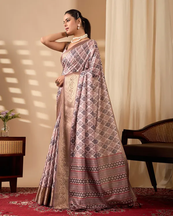 Multicolor_Lichi_Silk_Premium_&_Elegant_Saree_With_Unstiched_Blouse_For_Women