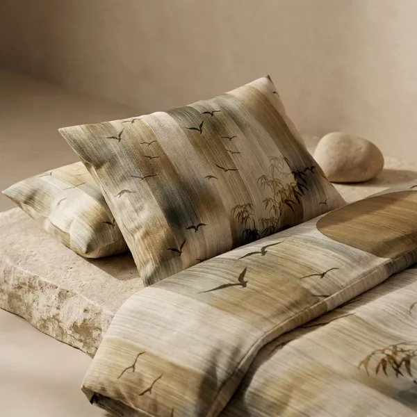Multicolor_Bamboo_And_Sun_Printed_Bedding_Set_With_Digital_printed_bedsheet_and_pillow_cover