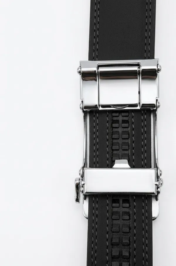 Black_Vegan_Leather_Autolock_Rachet_Belt_for_Men