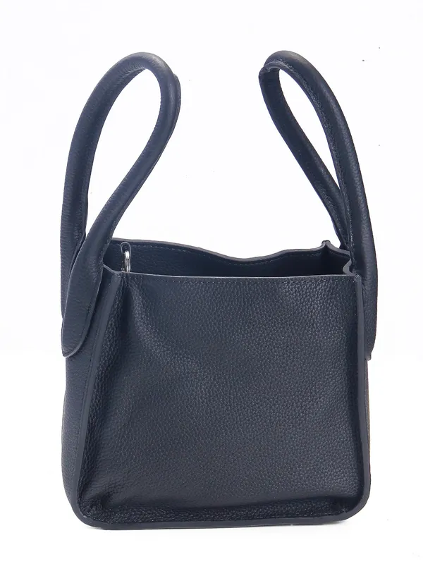 Calvadoss_Leather_Structured_Black_Handheld_Bag_With_Quilted