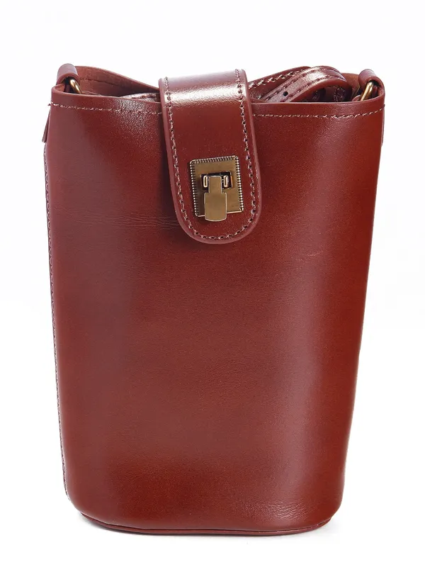 Calvadoss_Leather_Bucket_Sling_Bag_with_Tasselled