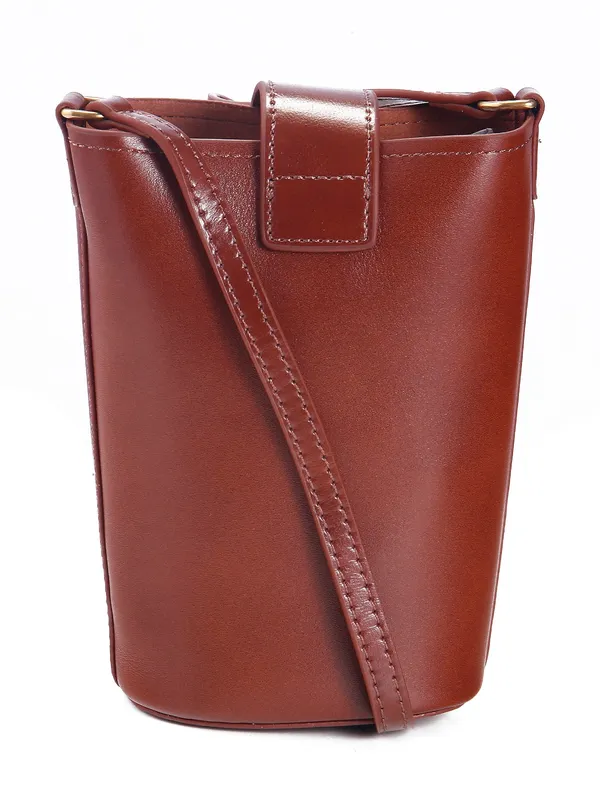 Calvadoss_Leather_Bucket_Sling_Bag_with_Tasselled