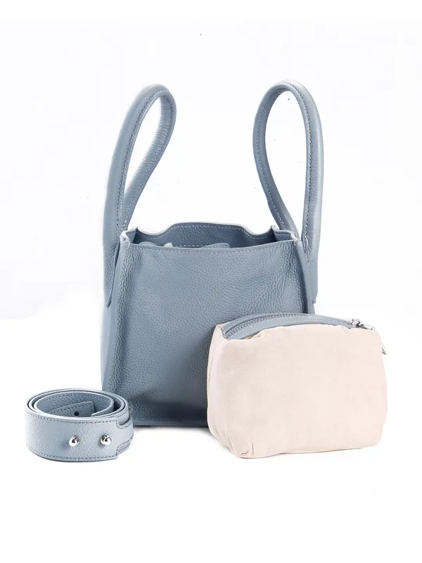 Calvadoss_Leather_Structured_Sky_Handheld_Bag_with_Quilted
