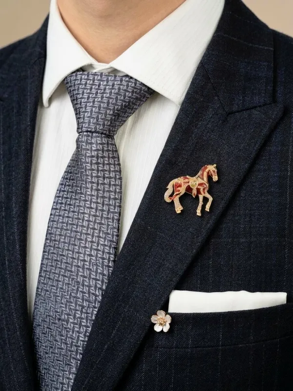 Calvadoss_Majestic_Variant_Horse_Brooch