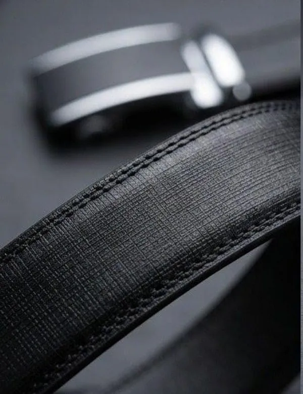 Men_Black_Solid_Premium_Leather_Belt