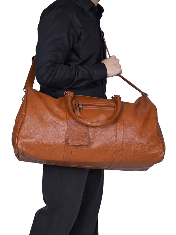 Calvadoss_Premium_Tan_Duffle_Bag