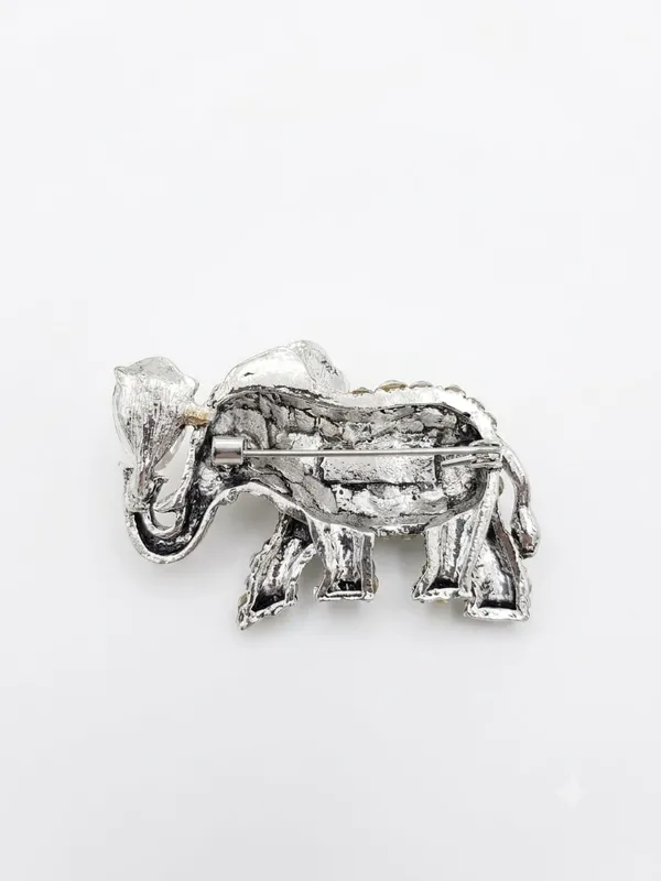 Calvadoss_Silver_Majesty_Crystal_Elephant_Brooch