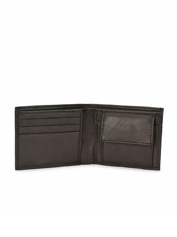 Brown_Leather_Wallet_For_Men